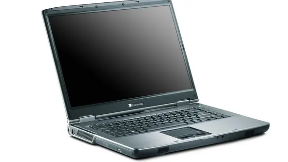 plastic and aluminum Gateway laptop from 2007